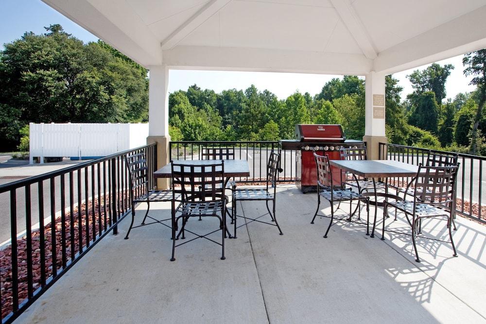 Candlewood Suites Sumter By Ihg Exterior photo